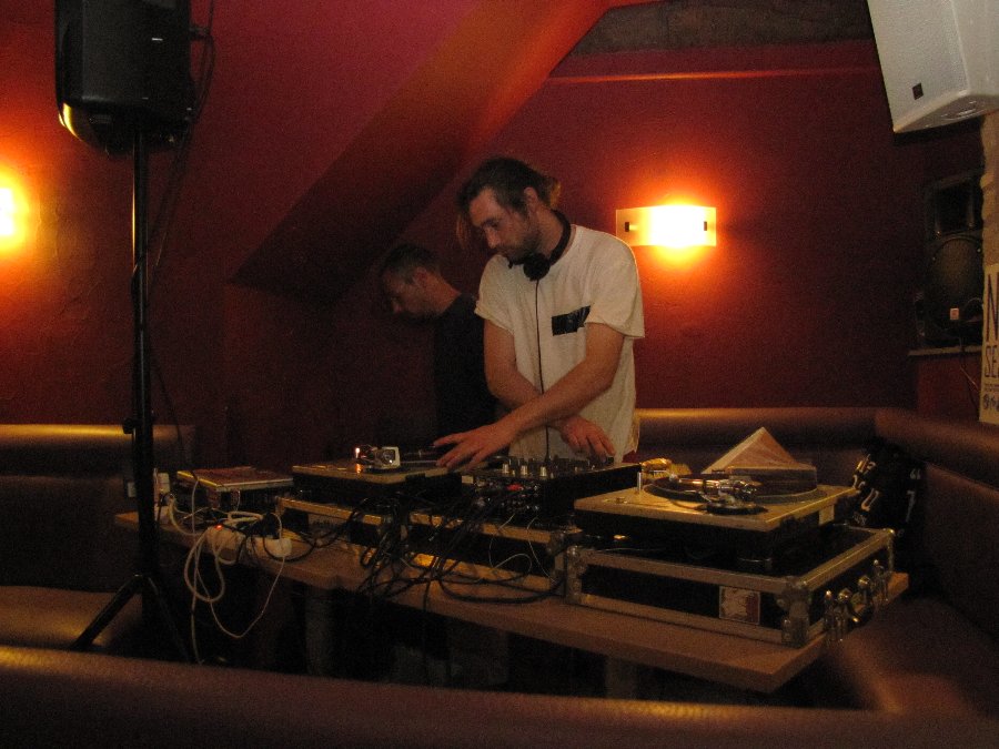 Alien dub - Alien Dub Dubstep Kitch'n Bass Booty - 01/07/2010 - La Cour des Miracles à Besançon - Photo n15
