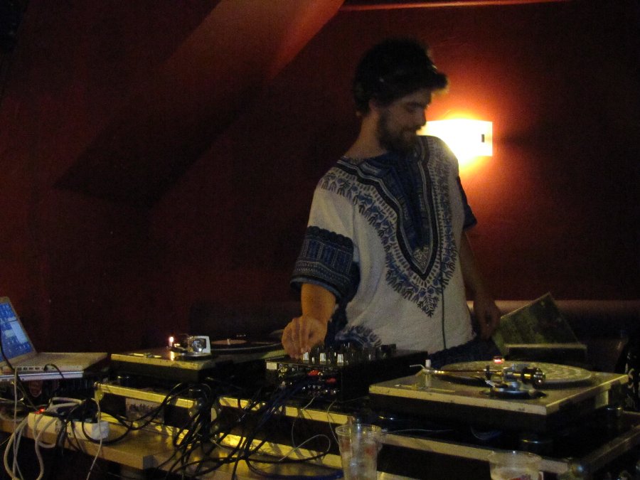 Alien dub - Alien Dub Dubstep Kitch'n Bass Booty - 01/07/2010 - La Cour des Miracles à Besançon - Photo n25