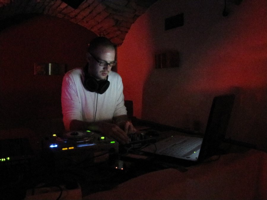 DJ Frogg - Bootleg Party - 04/06/2010 - La Cour des Miracles à Besançon - Photo n11