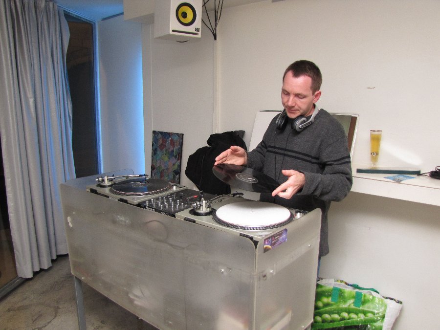 Dj Gao Gao - Vinyl Guerilla - 08/10/2010 - Le Cube à Besançon - Photo n6