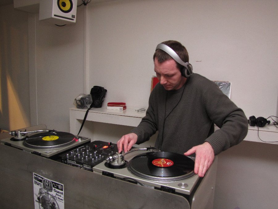 Dj Gaogao - Vinyl Guérilla Part VIII - Le Cube à Besançon - 09/04/2010 - Photo n2