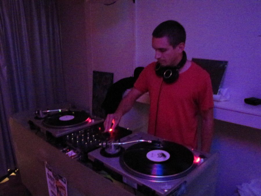 Bartolomew - Soirée Vinyl Guérilla - 24/09/2010 - Le Cube à Besançon - Photo n1
