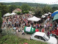 Les bnvoles et ambiance Fte 5 sur 5 - 29/08/2010 - Boussires (25) photo n7